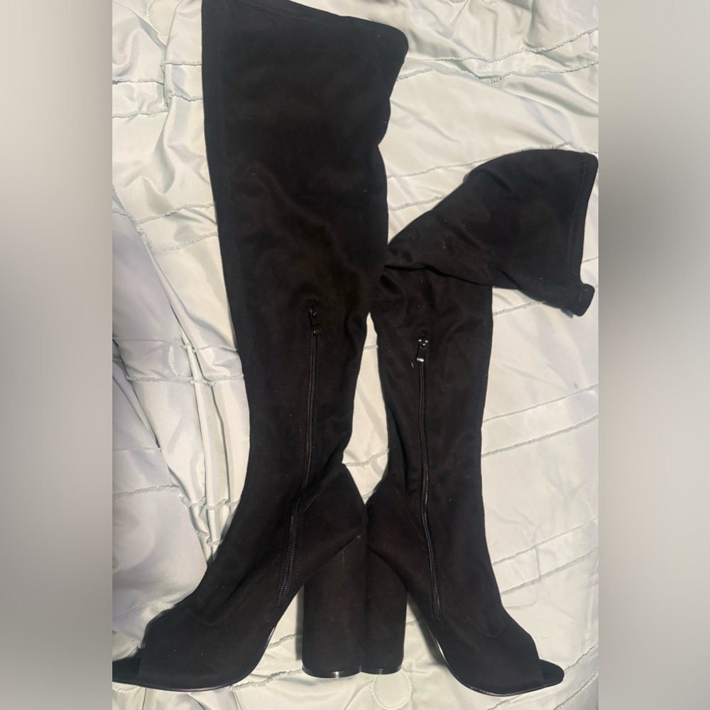 Black Over-The-Knee Stretch Boots | Block Heel | Side Zip 8.5
